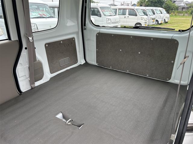 スクラム ＰＣ　ＭＴ　両側スライドドア　盗難防止システム　エアコン　パワーステアリング　運転席エアバッグ　助手席エアバッグ（34枚目）