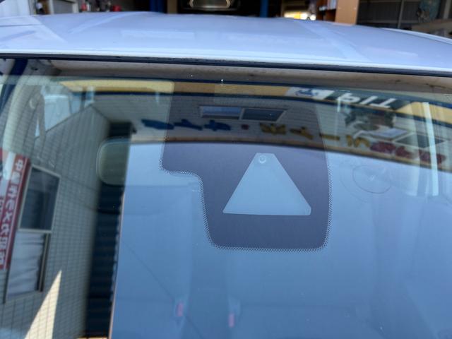 NV150AD VE エマージェンシーブレーキ ETC ナビ TV レーンアシスト 衝突被害軽減システム キーレスエントリー 電動格納ミラー 100V電源 CVT ABS ESC CD USB Bluetooth エアコン(30枚目)