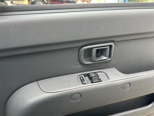 ハイゼットカーゴ ＤＸ　オートマ　フォグランプ　ハイルーフ　２人乗り　ＥＴＣ　軽バン　ＡＴ　ＥＴＣ　両側スライドドア　エアコン　パワーウィンドウ　運転席エアバッグ　助手席エアバッグ（24枚目）