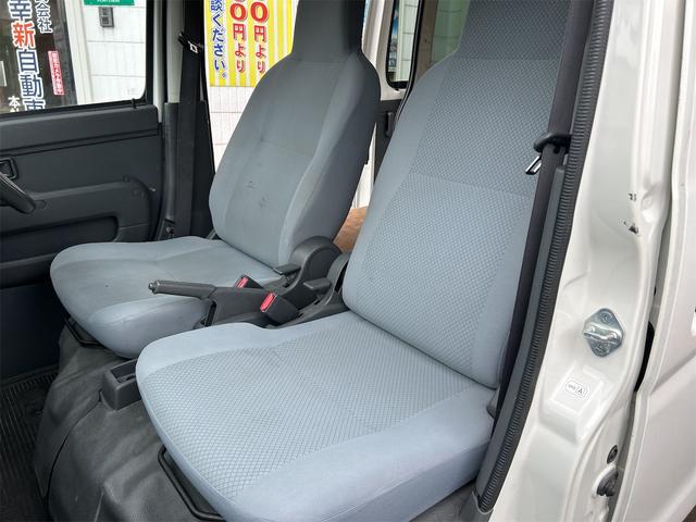 ハイゼットカーゴ ＤＸ　オートマ　フォグランプ　ハイルーフ　２人乗り　ＥＴＣ　軽バン　ＡＴ　ＥＴＣ　両側スライドドア　エアコン　パワーウィンドウ　運転席エアバッグ　助手席エアバッグ（27枚目）