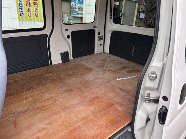 ハイゼットカーゴ ＤＸ　オートマ　フォグランプ　ハイルーフ　２人乗り　ＥＴＣ　軽バン　ＡＴ　ＥＴＣ　両側スライドドア　エアコン　パワーウィンドウ　運転席エアバッグ　助手席エアバッグ（29枚目）