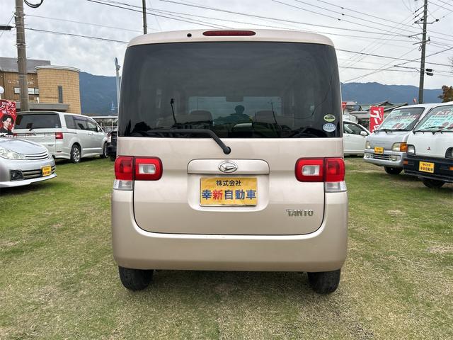 タント ワンダフルセレクション　スマートキー　オートエアコン　スライドドア　電動格納ミラー　ＡＴ　盗難防止システム　ＣＤ　衝突安全ボディ　エアコン（4枚目）