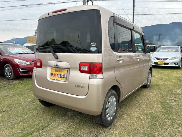 タント ワンダフルセレクション　スマートキー　オートエアコン　スライドドア　電動格納ミラー　ＡＴ　盗難防止システム　ＣＤ　衝突安全ボディ　エアコン（5枚目）
