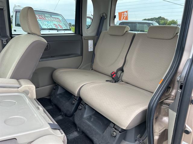 タント ワンダフルセレクション　スマートキー　オートエアコン　スライドドア　電動格納ミラー　ＡＴ　盗難防止システム　ＣＤ　衝突安全ボディ　エアコン（18枚目）