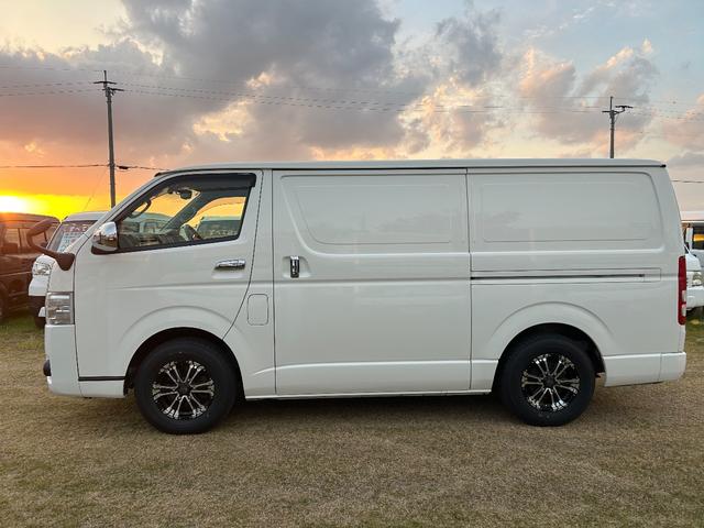 ハイエースバン -5度冷凍車 冷蔵車 オートマ ディーゼル タイヤ4本新品 社外アルミホイール フォグランプ バックモニター ドライブレコーダー ETC スライドドア 電動格納ミラー エアコン パワーウィンドウ(2枚目)
