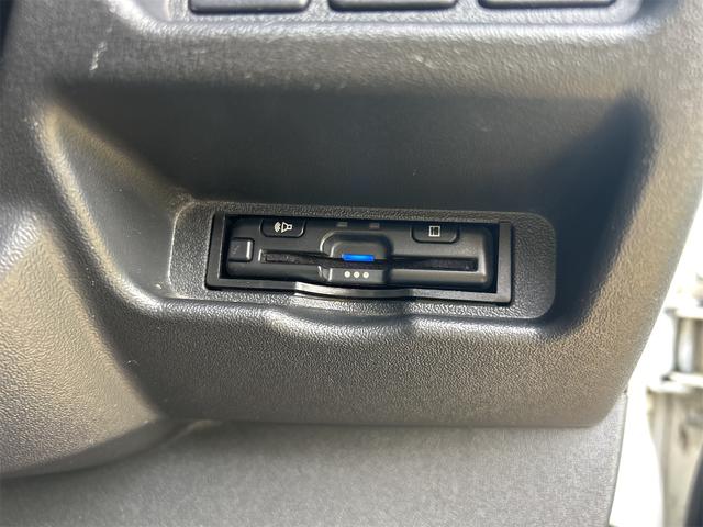 ハイエースバン -5度冷凍車 冷蔵車 オートマ ディーゼル タイヤ4本新品 社外アルミホイール フォグランプ バックモニター ドライブレコーダー ETC スライドドア 電動格納ミラー エアコン パワーウィンドウ(28枚目)