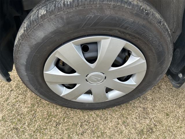 ミラ Xスペシャル マニュアル5速 ワンオーナー キーレスエントリー MT 盗難防止システム ABS CD ミュージックプレイヤー接続可 衝突安全ボディ エアコン パワーステアリング パワーウィンドウ(16枚目)