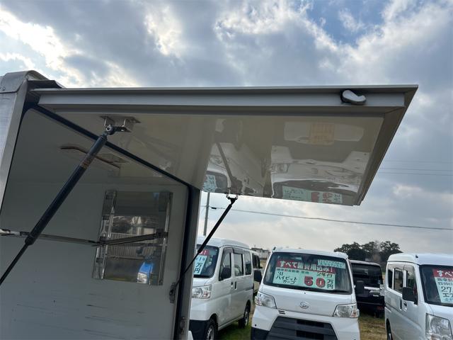 ハイゼットトラック 　リビルト（オーバーホール済）エンジン載せ替え済　オートマ　冷蔵・冷凍－７℃まで　ＡＴ　エアコン　パワーステアリング　パワーウィンドウ　運転席エアバッグ（18枚目）