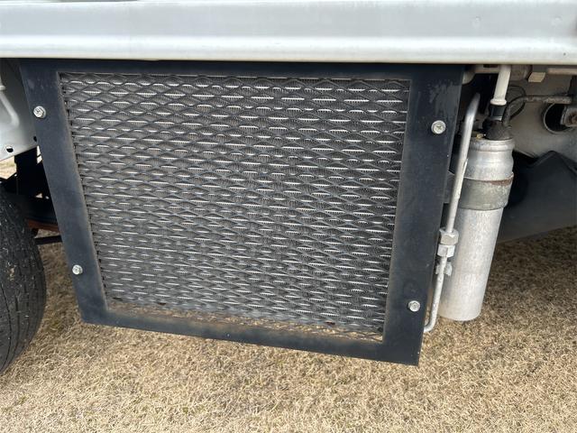 キャリイトラック 　冷蔵・冷凍車－５℃　オートマ　エアコン　ＡＴ　エアコン　パワーステアリング（17枚目）