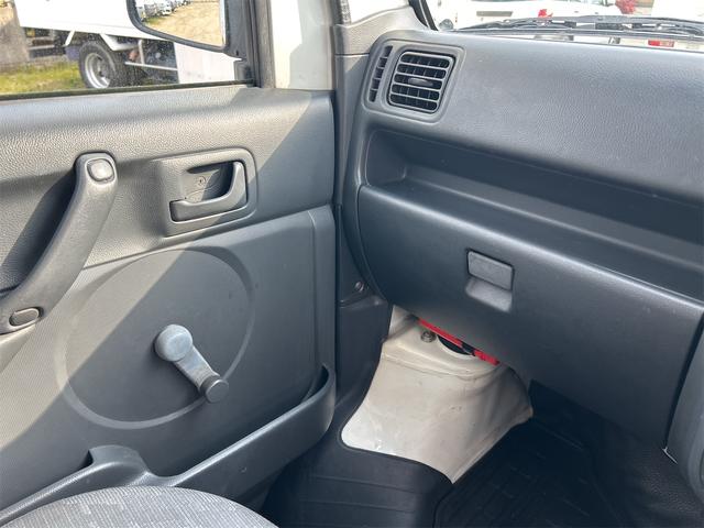 キャリイトラック 　冷蔵・冷凍車－５℃　オートマ　エアコン　ＡＴ　エアコン　パワーステアリング（24枚目）