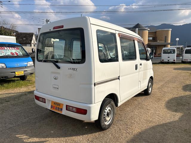 ハイゼットカーゴ スペシャル　４ＷＤ　マニュアル５速　ＭＴ　ドライブレコーダー　両側スライドドア　エアコン　パワーステアリング　運転席エアバッグ　助手席エアバッグ（5枚目）
