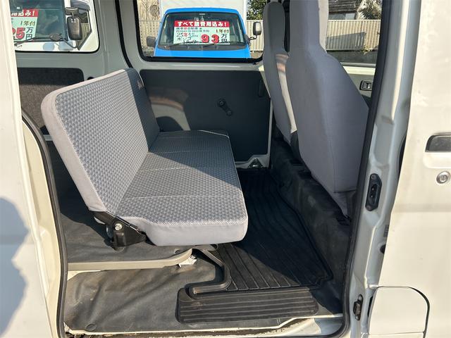ハイゼットカーゴ スペシャル　４ＷＤ　マニュアル５速　ＭＴ　ドライブレコーダー　両側スライドドア　エアコン　パワーステアリング　運転席エアバッグ　助手席エアバッグ（23枚目）