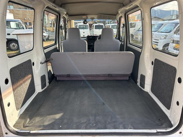 ハイゼットカーゴ スペシャル　４ＷＤ　マニュアル５速　ＭＴ　ドライブレコーダー　両側スライドドア　エアコン　パワーステアリング　運転席エアバッグ　助手席エアバッグ（25枚目）