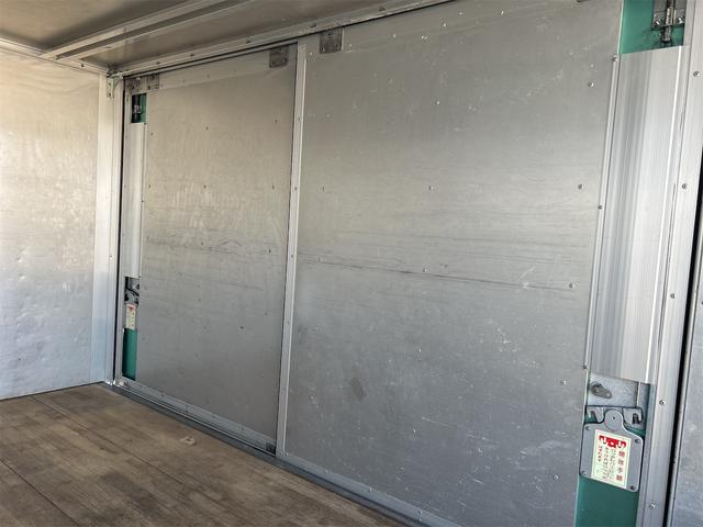 ボンゴトラック 　アルミバン　オートマ　２人乗り　バックカメラ　ベースグレード　後輪ダブル　ドライブレコーダー　ＡＢＳ　エアコン　パワーウィンドウ（19枚目）