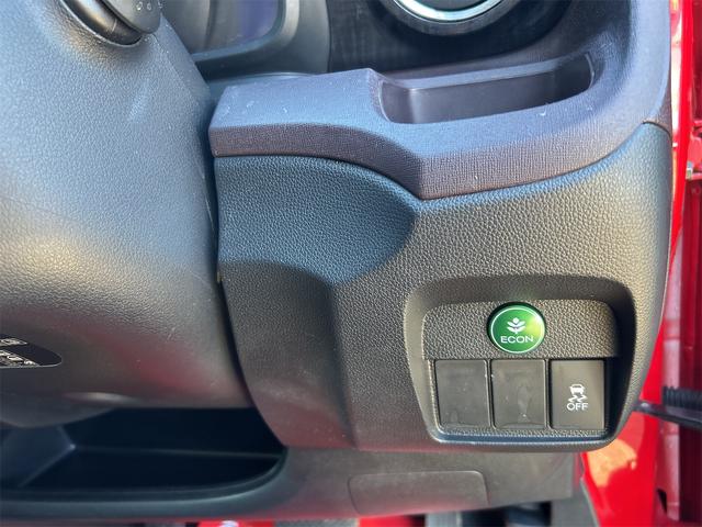 Ｎ－ＯＮＥ プレミアム　ツアラー・Ｌパッケージ　バックカメラ　ナビ　ＴＶ　オートクルーズコントロール　オートライト　ＨＩＤ　スマートキー　アイドリングストップ　電動格納ミラー　ベンチシート　ＣＶＴ　盗難防止システム　ＡＢＳ　ＥＳＣ　ＣＤ　ＤＶＤ再生（24枚目）