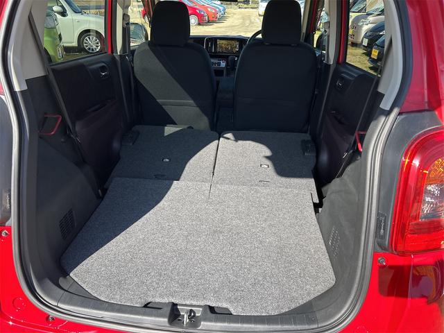 Ｎ－ＯＮＥ プレミアム　ツアラー・Ｌパッケージ　バックカメラ　ナビ　ＴＶ　オートクルーズコントロール　オートライト　ＨＩＤ　スマートキー　アイドリングストップ　電動格納ミラー　ベンチシート　ＣＶＴ　盗難防止システム　ＡＢＳ　ＥＳＣ　ＣＤ　ＤＶＤ再生（32枚目）