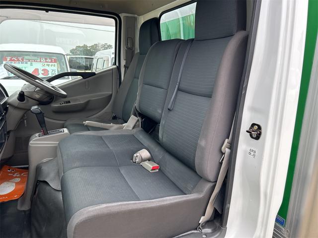 アトラストラック 　パネルバン　オートマ　キーレス　トラック　ＡＴ　ＥＴＣ　バックカメラ　キーレスエントリー　エアコン　パワーウィンドウ　運転席エアバッグ（22枚目）