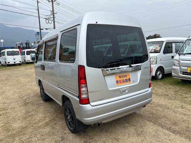 サンバーバン ディアス　スーパーチャージャー　オートマ　ＡＴ　ＥＴＣ　両側スライドドア　アルミホイール　エアコン　パワーウィンドウ　運転席エアバッグ　助手席エアバッグ　ＵＳＢ　Ｂｌｕｅｔｏｏｔｈ（3枚目）