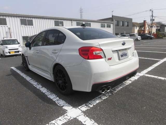 ＷＲＸ ＳＴＩ ＲＡ－Ｒ　ドライブレコーダー　バックカメラ　ＬＥＤヘッドランプ　スマートキー　ＥＴＣ　アルミホイール　ターボ　マニュアル６速　フルセグＴＶ　ミュージックプレイヤー接続可（6枚目）