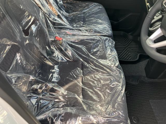 ムーヴ ＲＳ　届出済未使用車　両側パワースライドドア　ナビテレビ　アラウンドビューモニター　レーダークルーズ　コーナーセンサー　スマートキー　プッシュスタート　セキュリティー　ＬＥＤライト　純正アルミ（14枚目）