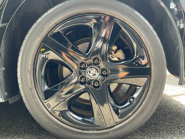 プリウス Ｓツーリングセレクション　後期／エアロスタイリングパッケージ／ＡＬＰＩＮＥナビ・ＴＶ＆スピーカー／ヒーター機能付き黒革シート（22枚目）