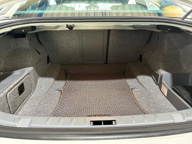 Ｍ３ Ｍ３クーペ　４０００ｃｃ・ＮＡ・６速ＭＴ・Ｖ８・カーボンルーフ・（24枚目）