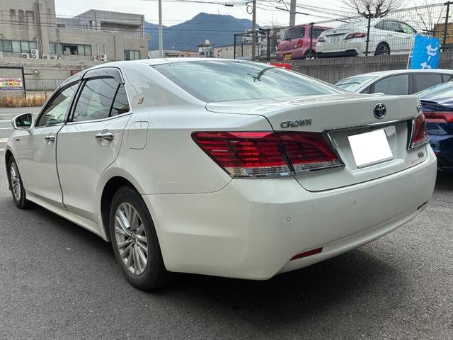 クラウンハイブリッド ロイヤルサルーン（6枚目）