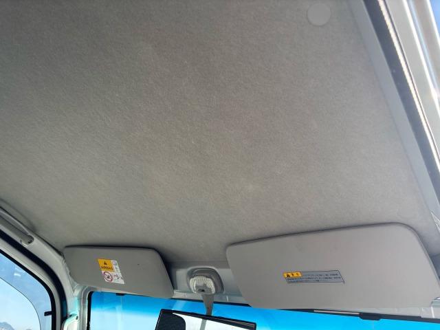 キャリイトラック KC オートマ ナビテレビ 社外アルミホイール 三方開 エアコン パワステ パワーウインド 運転席助手席エアバック(35枚目)