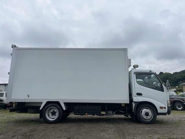 トヨエース 　移動販売車　冷蔵庫　冷凍庫　３人乗り　移動販売車　冷蔵庫　冷凍庫（22枚目）