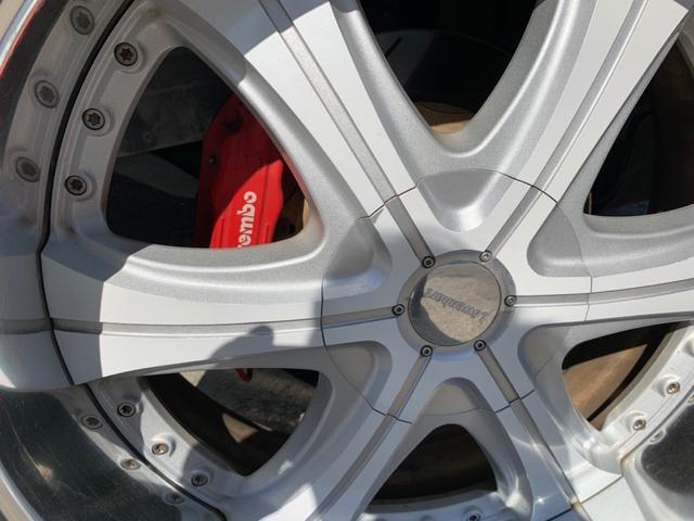 シグナス 純正ナビ 社外アルミ 4WD 革シート ウッドコンビハンドル トムススーパーチャージャー ブレンボブレーキシステム ガナドールマフラー 希少ナイトビュー付き(9枚目)