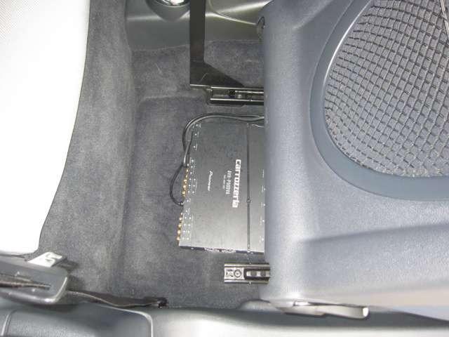 ＭＩＮＩ クーパーＳ　チェックメイト　車高調　インタークーラー　マフラー　ナビ＆ＴＶ＆ＥＴＣ（50枚目）