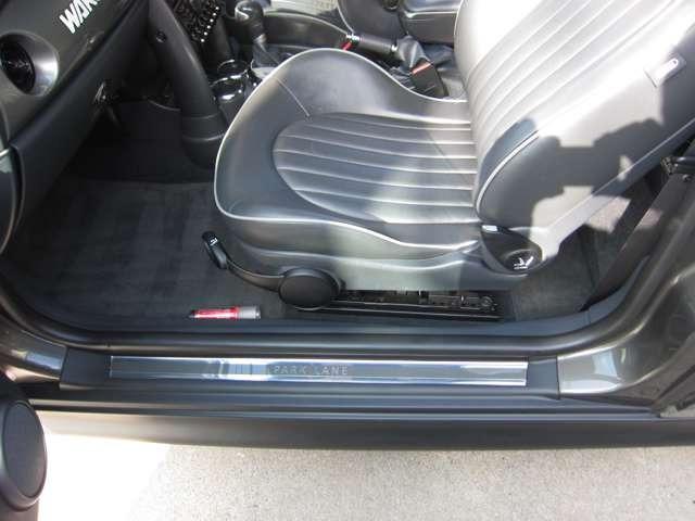 MINI クーパーS パークレーン ヒーター付レザーシート バッテリー&オルタネーター交換済み(47枚目)