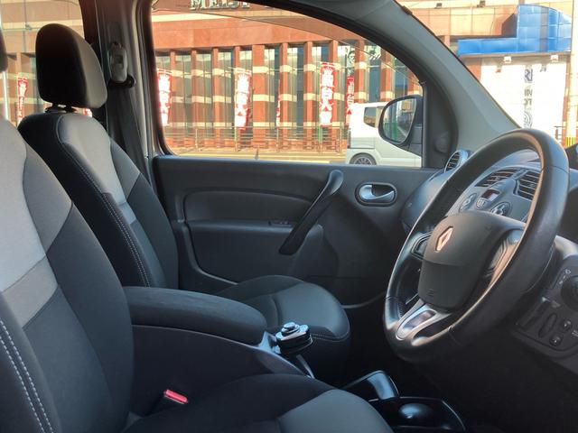 カングー ゼン　ＡＴ　フル装備　ナビ　フルセグＴＶ　バックカメラ　ＥＴＣ（7枚目）