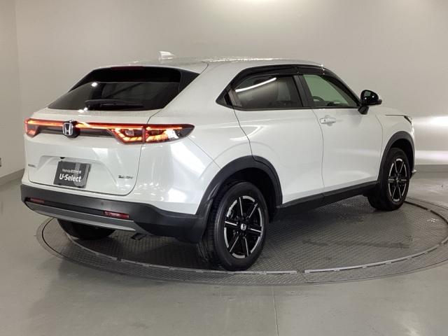 ヴェゼル e:HEVX 純正ナビ フルセグ リアカメラ 前後障害物センサー AAC イモビライザー スマ-トキ- 誤発進抑制 PW クルコン ESC ETC装備 キーフリー LEDヘッドランプ ナビTV DVD再生可 ABS(8枚目)