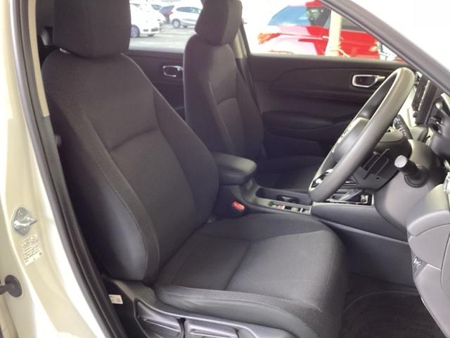 ヴェゼル e:HEVX 純正ナビ フルセグ リアカメラ 前後障害物センサー AAC イモビライザー スマ-トキ- 誤発進抑制 PW クルコン ESC ETC装備 キーフリー LEDヘッドランプ ナビTV DVD再生可 ABS(19枚目)