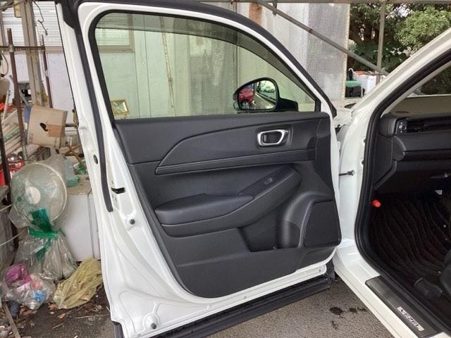 ヴェゼル e:HEVX 純正ナビ フルセグ リアカメラ 前後障害物センサー AAC イモビライザー スマ-トキ- 誤発進抑制 PW クルコン ESC ETC装備 キーフリー LEDヘッドランプ ナビTV DVD再生可 ABS(38枚目)