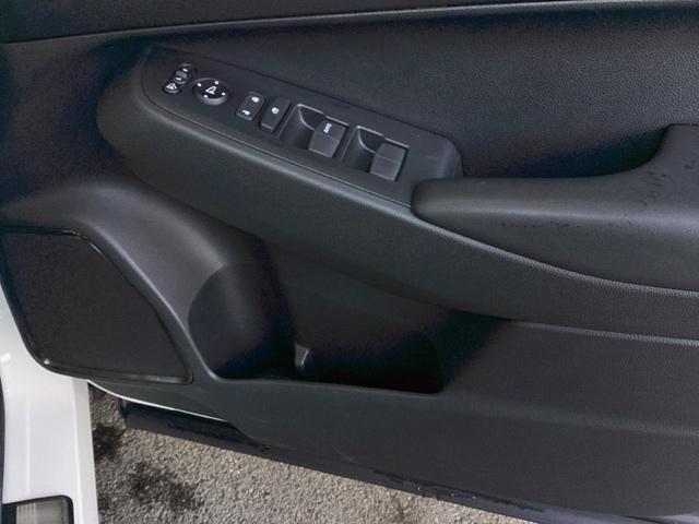 ヴェゼル e:HEVX 純正ナビ フルセグ リアカメラ 前後障害物センサー AAC イモビライザー スマ-トキ- 誤発進抑制 PW クルコン ESC ETC装備 キーフリー LEDヘッドランプ ナビTV DVD再生可 ABS(53枚目)