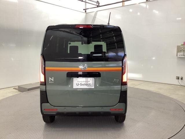 N-BOXジョイ ベースグレード 試乗車 メモリーナビ リアカメラ ドラレコ 踏み間違い防止装置 Bカメラ 全周囲カメラ 横滑り防止機能 LEDランプ クルーズコントロール パワーウィンドウ 前席シートヒーター スマートキー 禁煙車(9枚目)