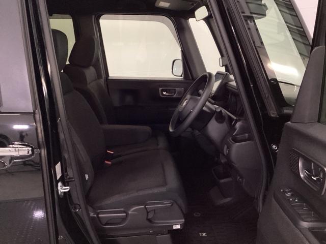 N-BOXカスタム ベースグレード 試乗車 メモリーナビ ETC ドラレコ W電動ドア USB接続 CMBS Dレコ 禁煙 ベンチシート オートエアコン スマートキ LED 盗難防止装置 クルコン バックカメラ フルセグTV エアバッグ(16枚目)