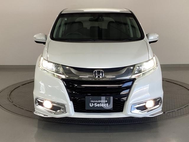 ＬＥＤヘッドライトを装備しています。ＬＥＤヘッドライトはとても明るく、雨の日や夜間走行も安全・安心です。