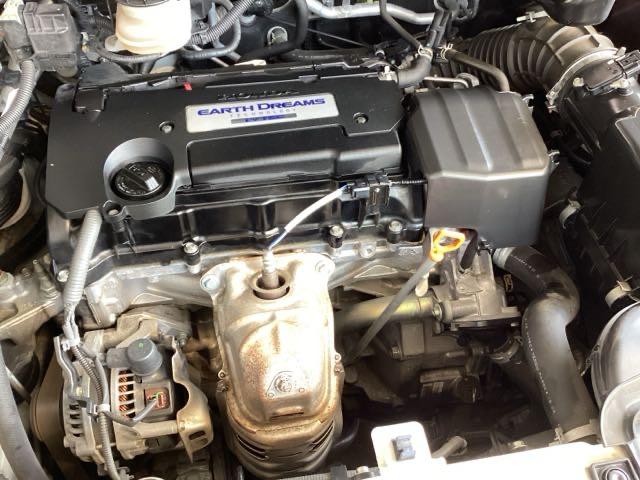 エンジンルームは、当店でクリーニング済みです。
