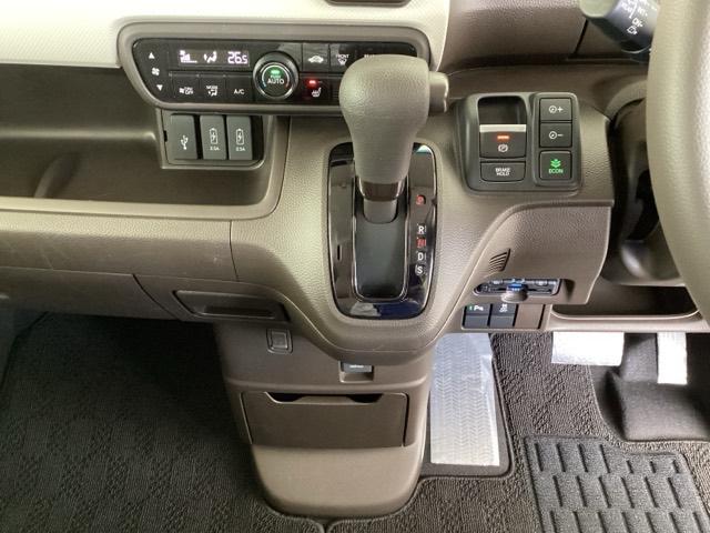 N-BOX L 純正メモリーナビ シートヒーター ETC 衝突回避支援ブレーキ I-STOP クリソナ PW パワステ Sヒーター スマ-トキ- Bカメ 地デジTV ナビ&TV 横滑り防止 整備記録簿 LEDライト(13枚目)