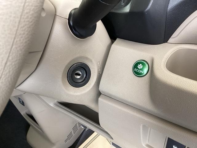 N-WGN C CDコンポ キーレスキー ETC 助手席エアバッグ エアバッグ 横滑り防止 パワーウインドウ フルオートエアコン 盗難防止システム パワーステアリング ABS キーレス付き ベンチシ-ト(14枚目)