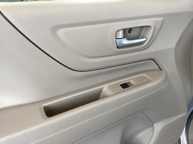 N-WGN C CDコンポ キーレスキー ETC 助手席エアバッグ エアバッグ 横滑り防止 パワーウインドウ フルオートエアコン 盗難防止システム パワーステアリング ABS キーレス付き ベンチシ-ト(37枚目)