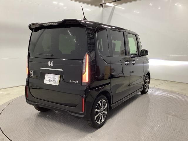 Ｎ－ＢＯＸカスタム ベースグレード　メモリーナビ　ドラレコ　ＥＴＣ　リアカメラ　ＵＳＢ接続　ＣＭＢＳ　Ｄレコ　ベンチシート　オートエアコン　スマートキ　ＬＥＤ　盗難防止装置　クルコン　バックカメラ　フルセグＴＶ　パワーステアリング（8枚目）