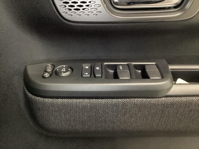 Ｎ－ＢＯＸカスタム ベースグレード　メモリーナビ　ドラレコ　ＥＴＣ　リアカメラ　ＵＳＢ接続　ＣＭＢＳ　Ｄレコ　ベンチシート　オートエアコン　スマートキ　ＬＥＤ　盗難防止装置　クルコン　バックカメラ　フルセグＴＶ　パワーステアリング（30枚目）