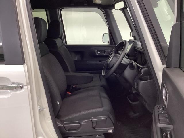 N-BOXカスタム ベースグレード HondaCONNECT対応純正メモリーナビ USB接続 CMBS ベンチシート オートエアコン スマートキ LED 盗難防止装置 クルコン ETC バックカメラ フルセグTV パワーステアリング(17枚目)