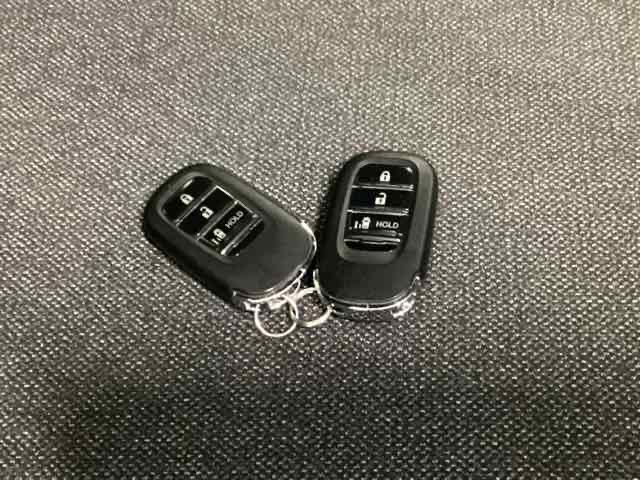 N-BOXカスタム ベースグレード HondaCONNECT対応純正メモリーナビ USB接続 CMBS ベンチシート オートエアコン スマートキ LED 盗難防止装置 クルコン ETC バックカメラ フルセグTV パワーステアリング(21枚目)