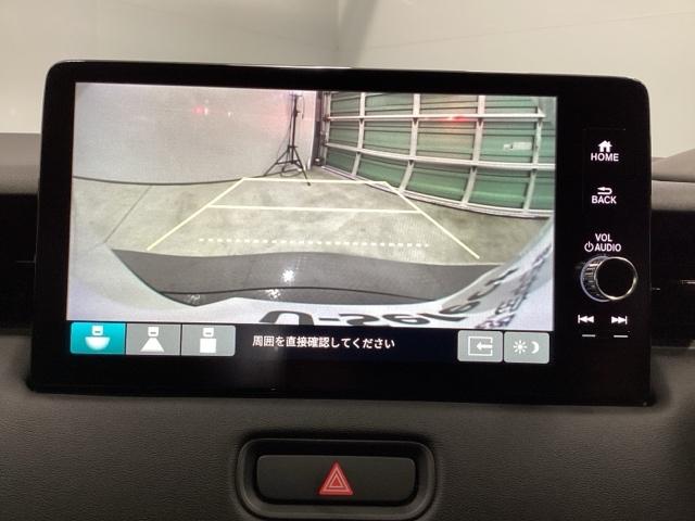 ヴェゼル ｅ：ＨＥＶＺ　ＨｏｎｄａＣＯＮＮＥＣＴディスプレイ　ドラレコ　衝突回避支援ブレーキ機能　スマキ　Ｐトランク　フルオートエアコン　Ｄレコ　エアバッグ　両席エアバック　Ｒカメ　パワーウィンドウ　ＬＥＤランプ　ソナー（11枚目）