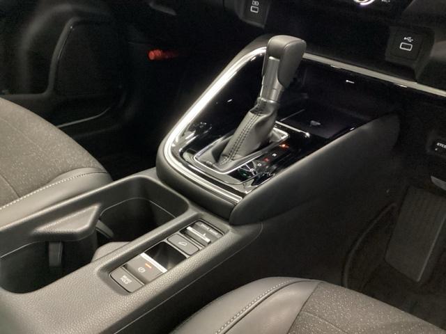ヴェゼル ｅ：ＨＥＶＺ　ＨｏｎｄａＣＯＮＮＥＣＴディスプレイ　ドラレコ　衝突回避支援ブレーキ機能　スマキ　Ｐトランク　フルオートエアコン　Ｄレコ　エアバッグ　両席エアバック　Ｒカメ　パワーウィンドウ　ＬＥＤランプ　ソナー（29枚目）